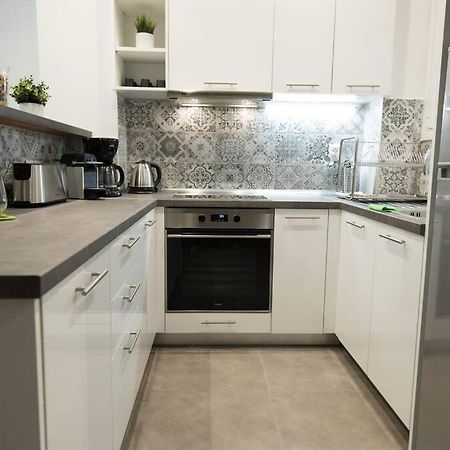 Acropolis Selected Apartment Атина Екстериор снимка
